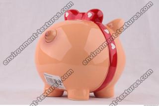 Photo Reference of Interior Decorative Pig Statue 0004